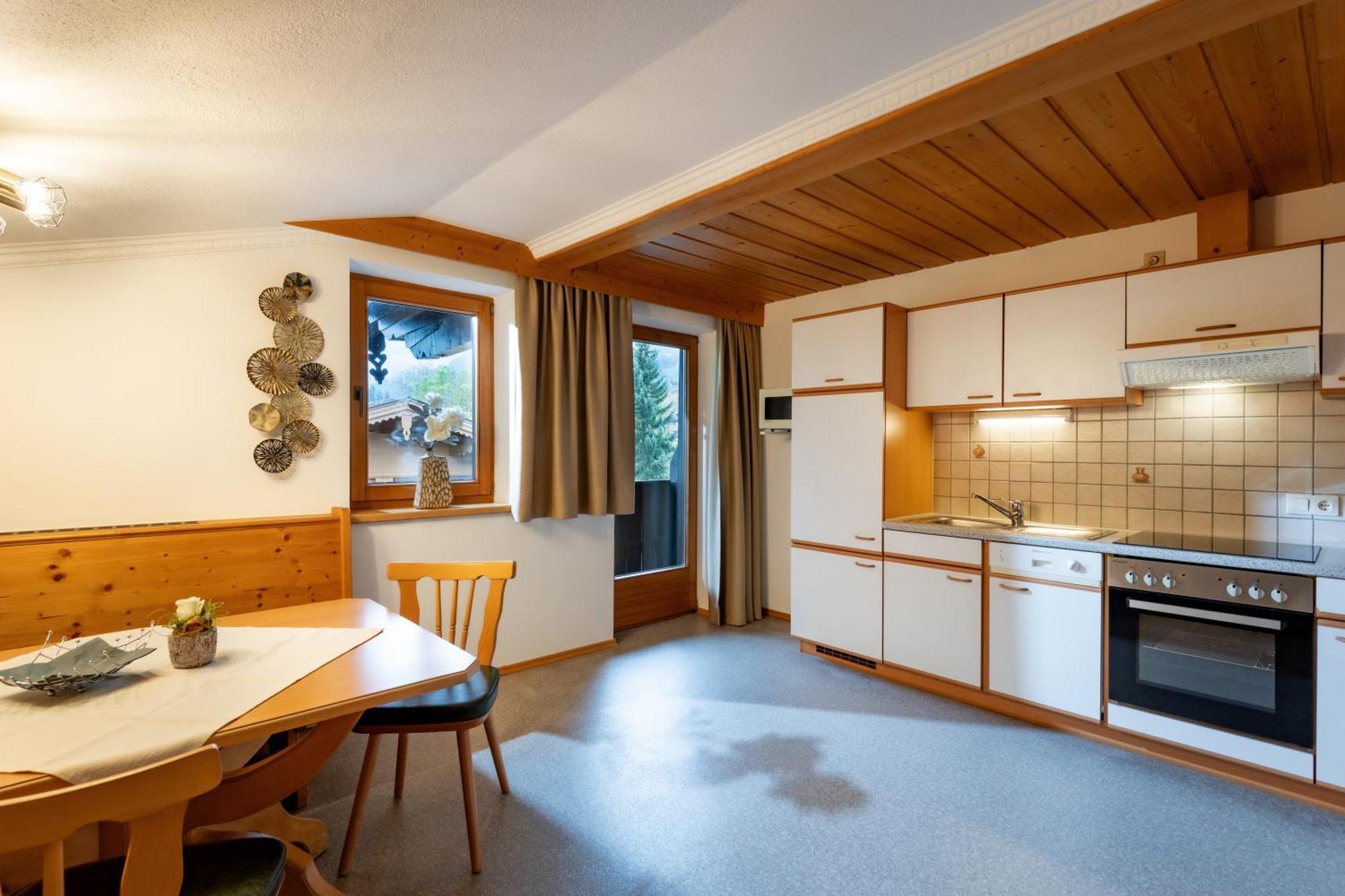 Haus Schroll Apartment Рид им Цилертал Екстериор снимка