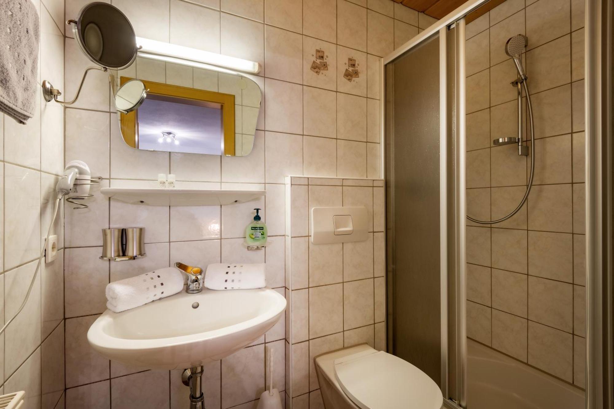 Haus Schroll Apartment Рид им Цилертал Екстериор снимка