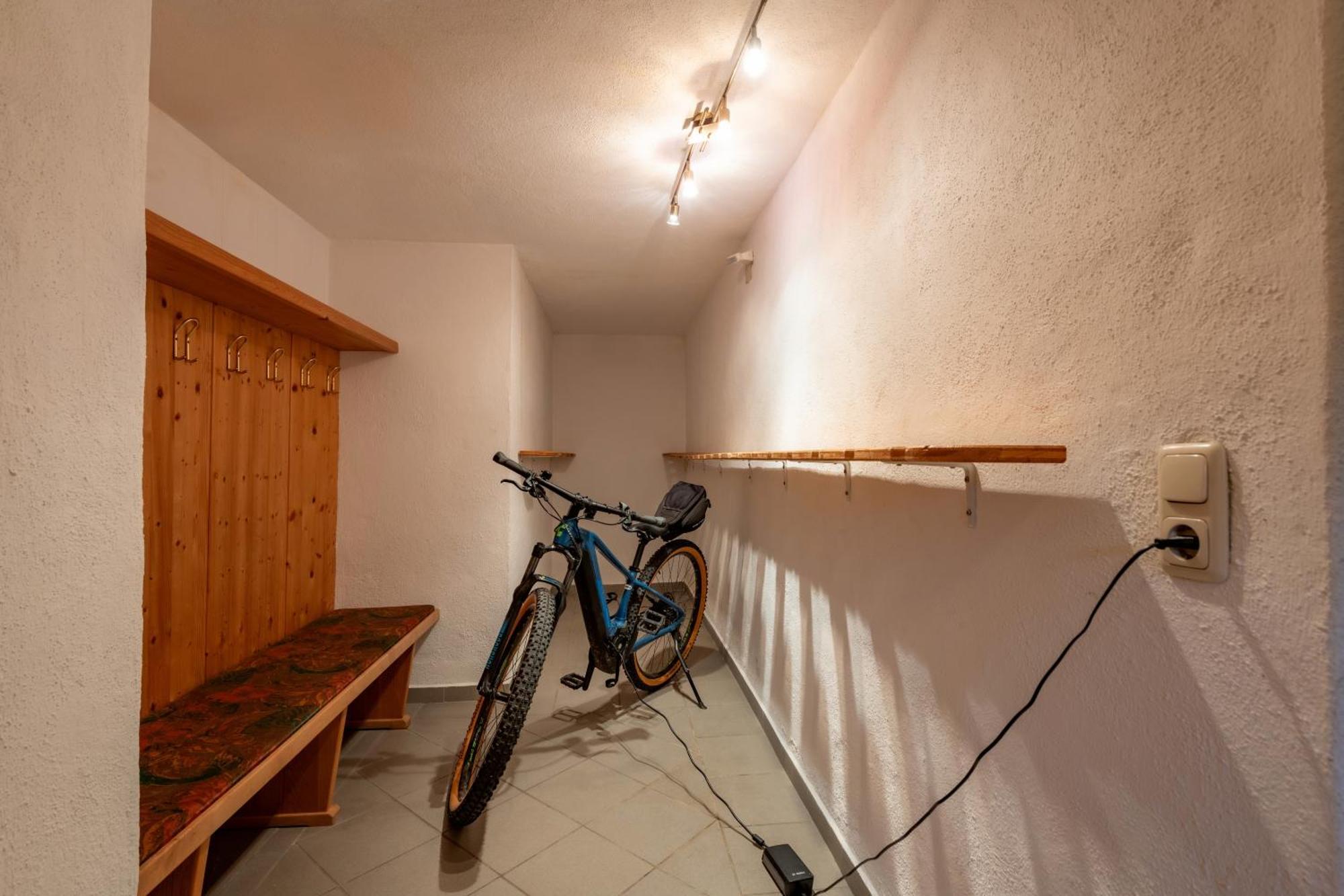 Haus Schroll Apartment Рид им Цилертал Екстериор снимка