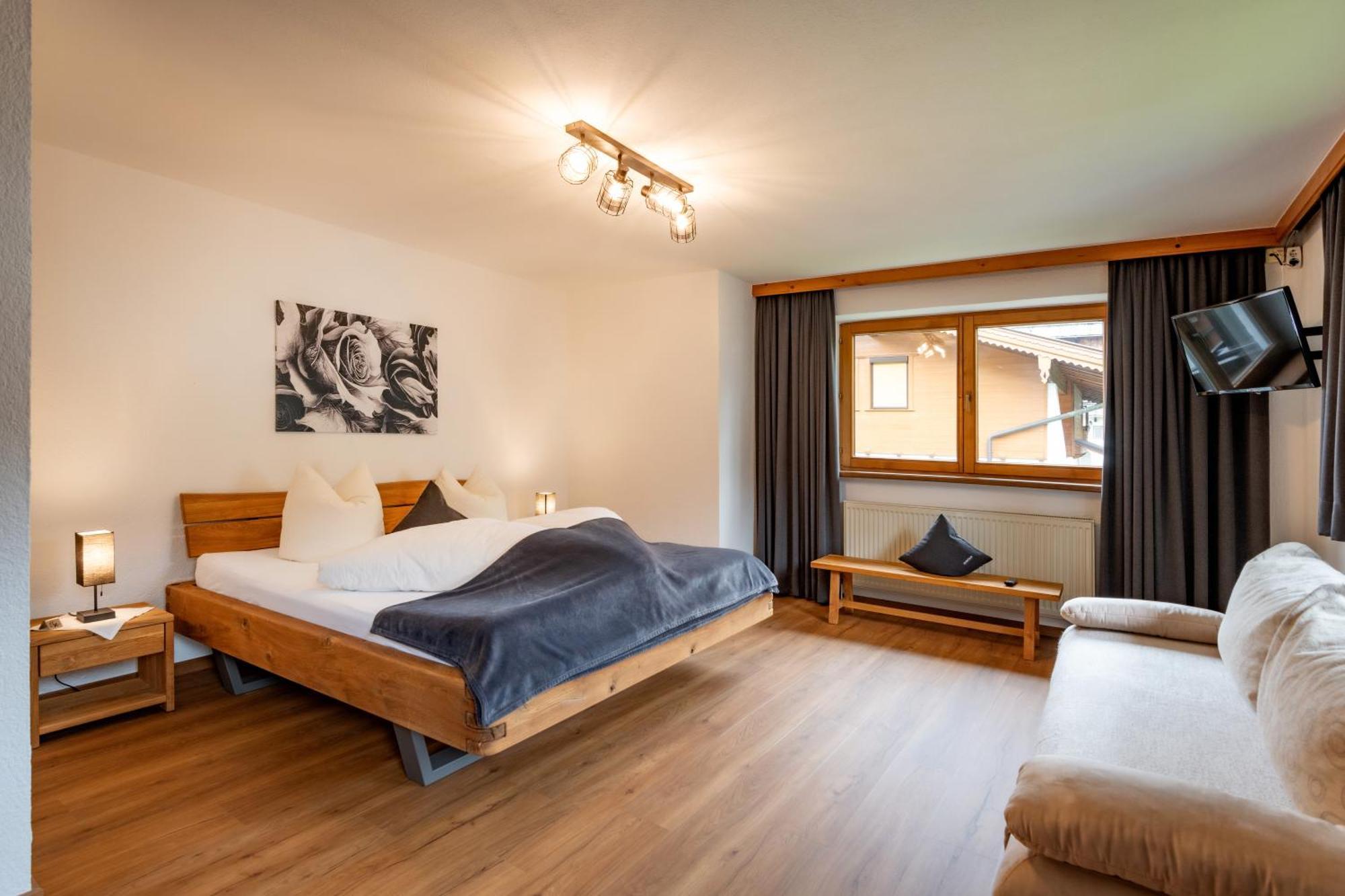 Haus Schroll Apartment Рид им Цилертал Екстериор снимка